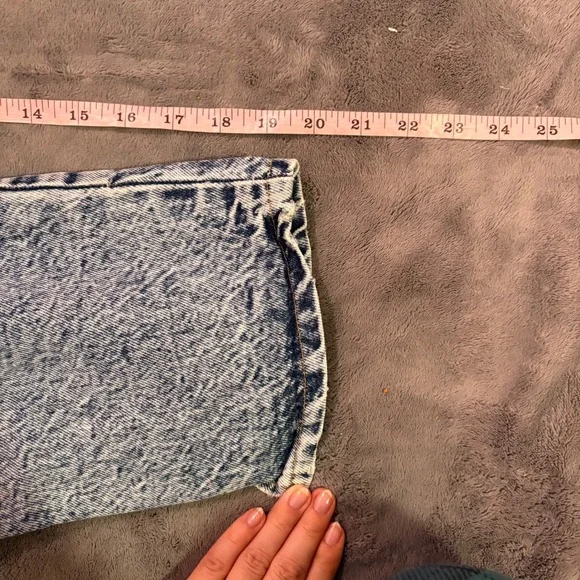 Action West Acid Wash Jeans Women Size 2/11 100% Cotton Distressed Denim - Picture 8 of 10